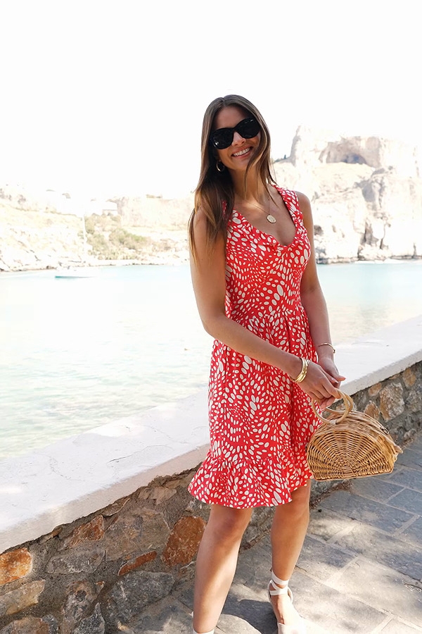 Women's Floral Ruffle Hem Backless Tube Dress - Boho Tiered Summer Dress In Red & White
