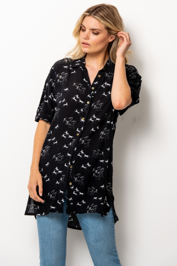 Black & White Horse Print Long Line Shirt