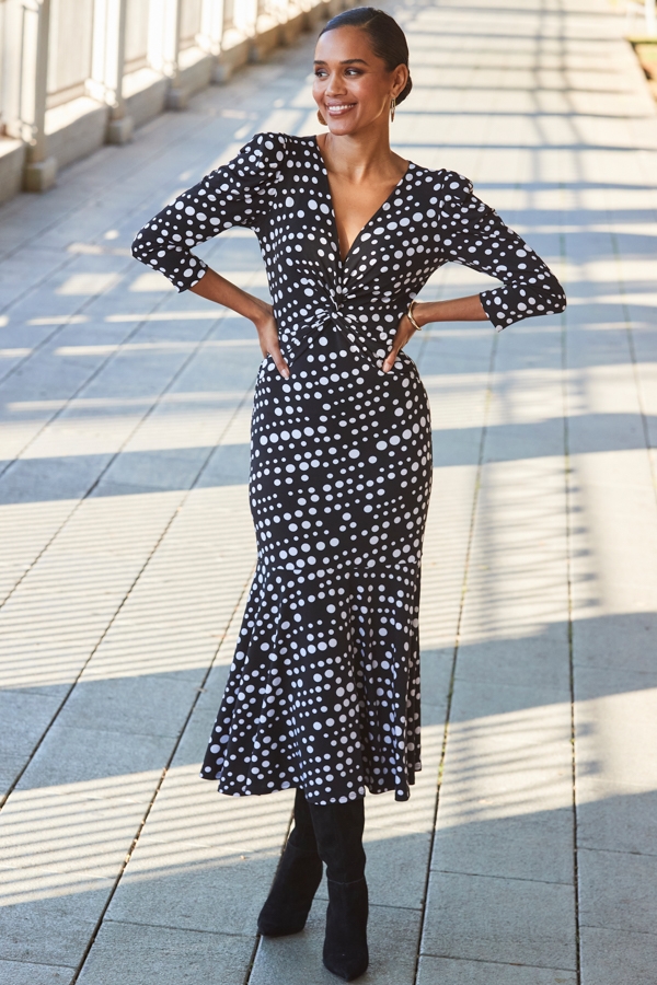 Black & White Abstract Print Twist Front Ruched Sleeve Fit & Flare Dress
