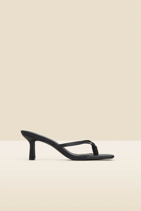 Black Mid Heel Flip Flop Sandals