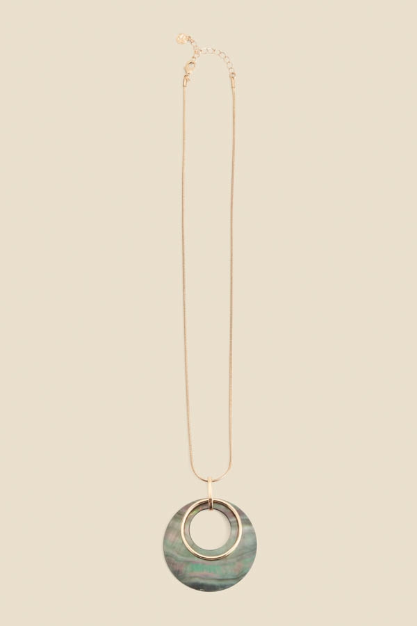 Gold Round Pendant Necklace