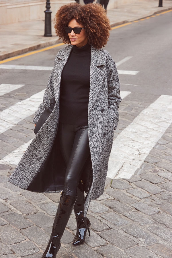 Black Leather Look Seam Detail Premium Leggings