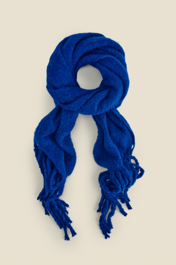 Cobalt Blue Chunky Knit Scarf