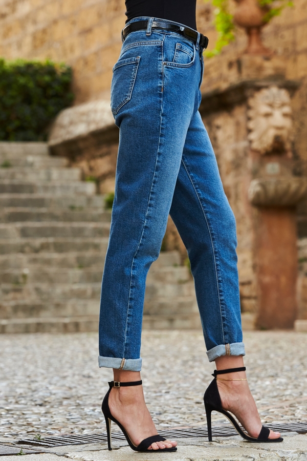 Mid Blue Relaxed Fit Jeans