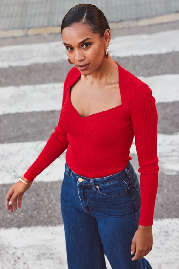 Red Sweetheart Neckline Jumper