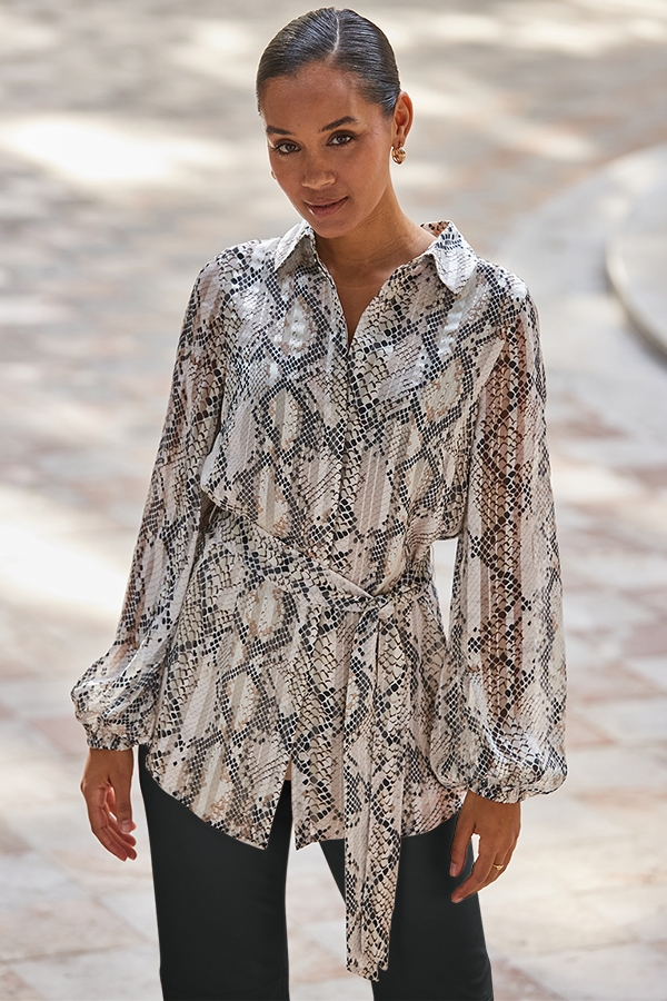 Petite Snake Print Relaxed Fit Belted Longline Shirt