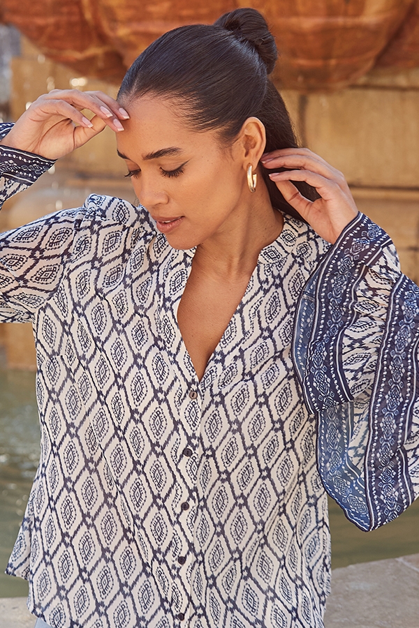 Navy Blue Geometric Print Fluted Cuff Contrast Trim Blouse