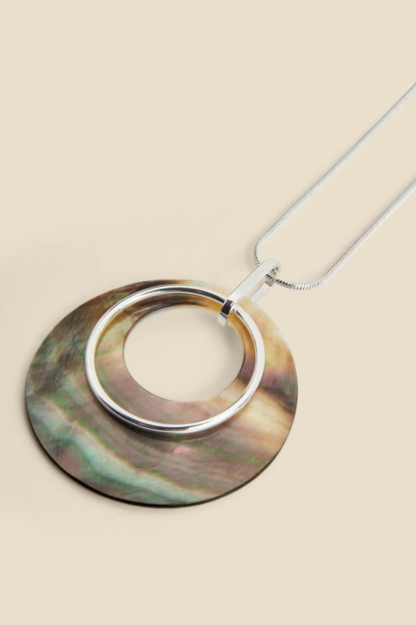 Silver Round Pendant Necklace