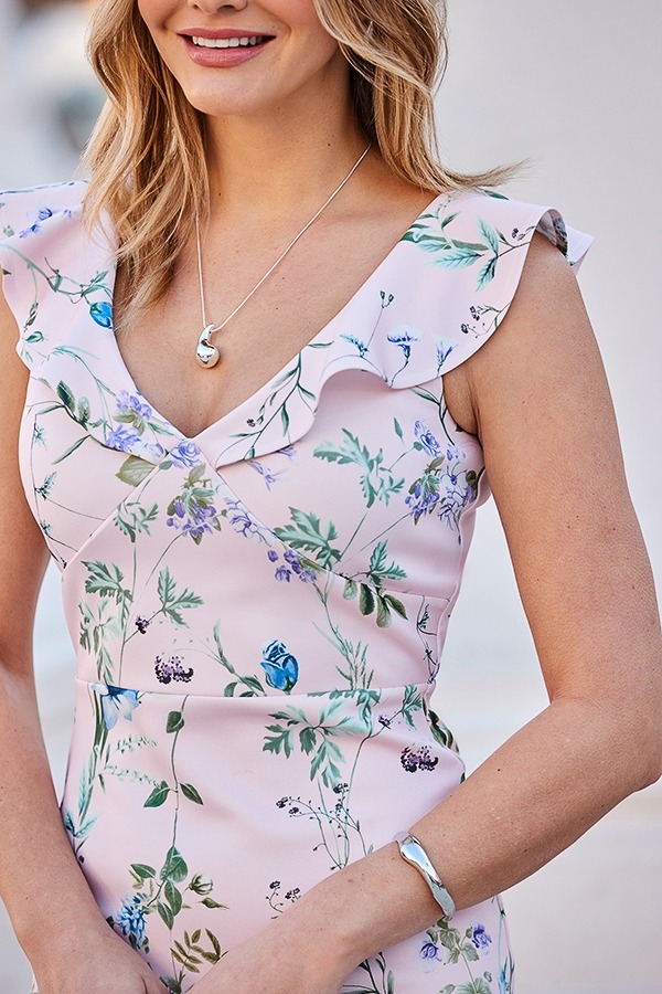 Silver Teardrop Pendant Necklace