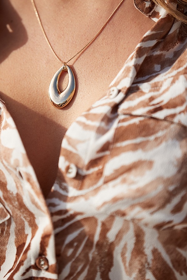 Gold Statement Pendant Necklace