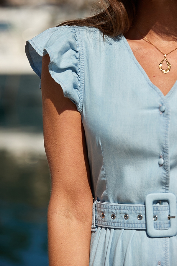 Light Wash Ruffle Sleeve Tiered Hem Midi Dress