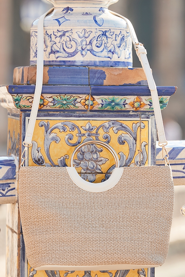 Natural Hoop Handle Raffia Tote Bag