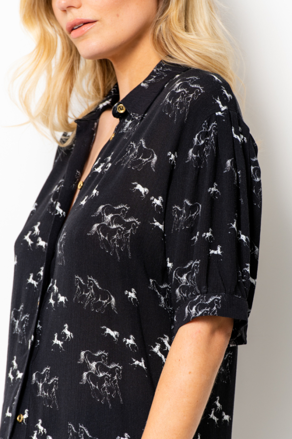 Black & White Horse Print Long Line Shirt