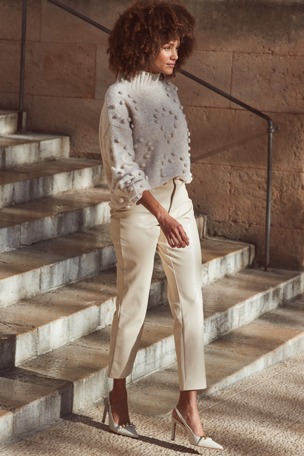 Natural Pom Pom Heart Detail Jumper