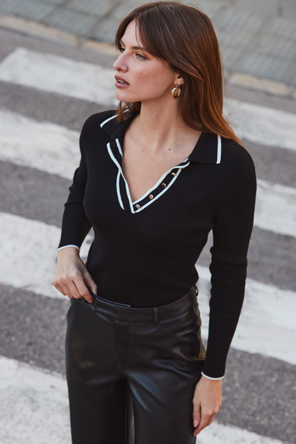 Black & White Contrast Trim Fine Knit Collared Jumper