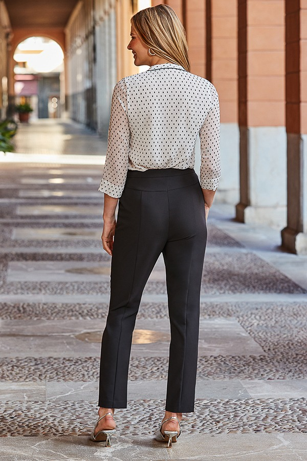 Black Tailored Trousers With Pockets