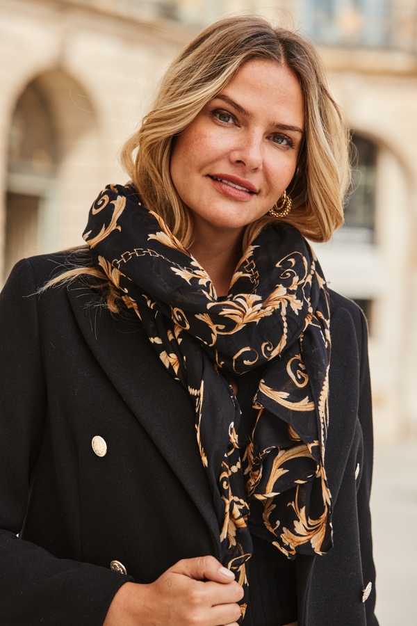 Black & Gold Chain Print Scarf