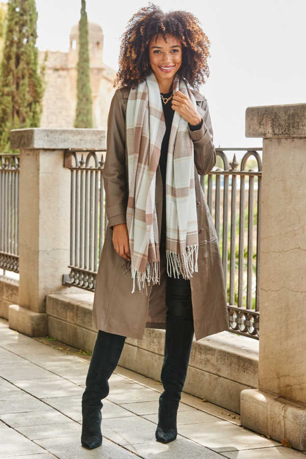 Ivory & Natural Check Tassel Scarf