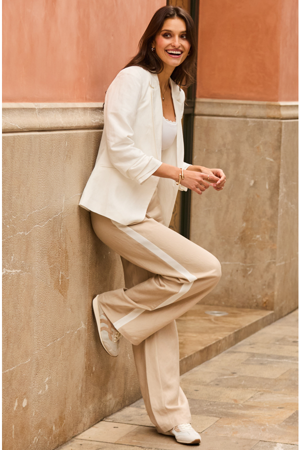 Ivory Ruched Sleeve Linen Blend Blazer