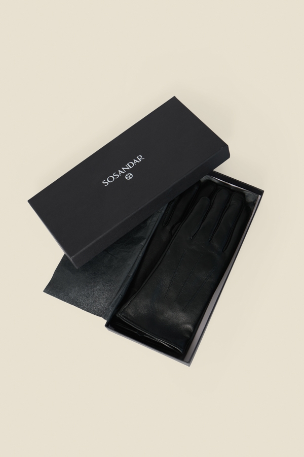 Black Leather Gloves In Gift Box