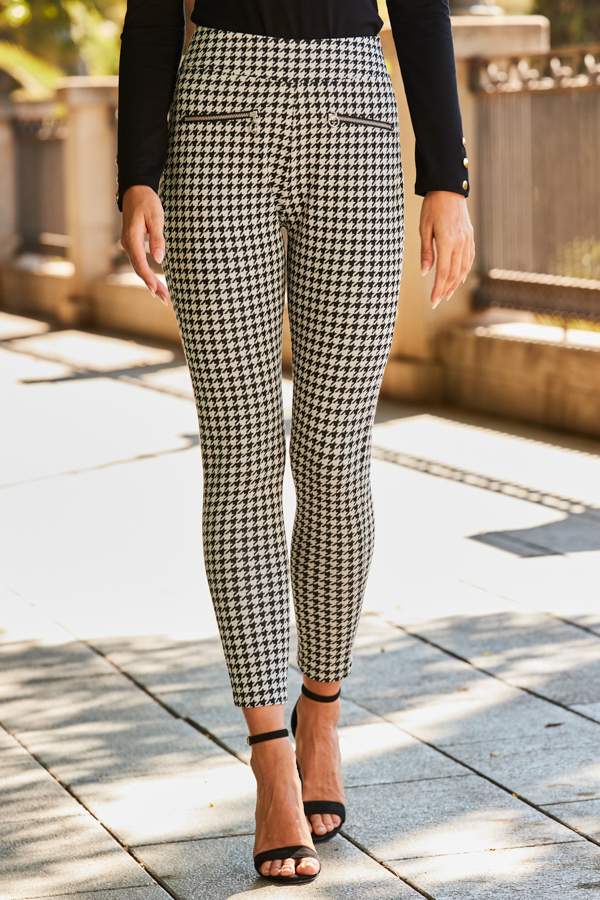 Black & White Houndstooth Print Leggings With Zip Detail Pockets