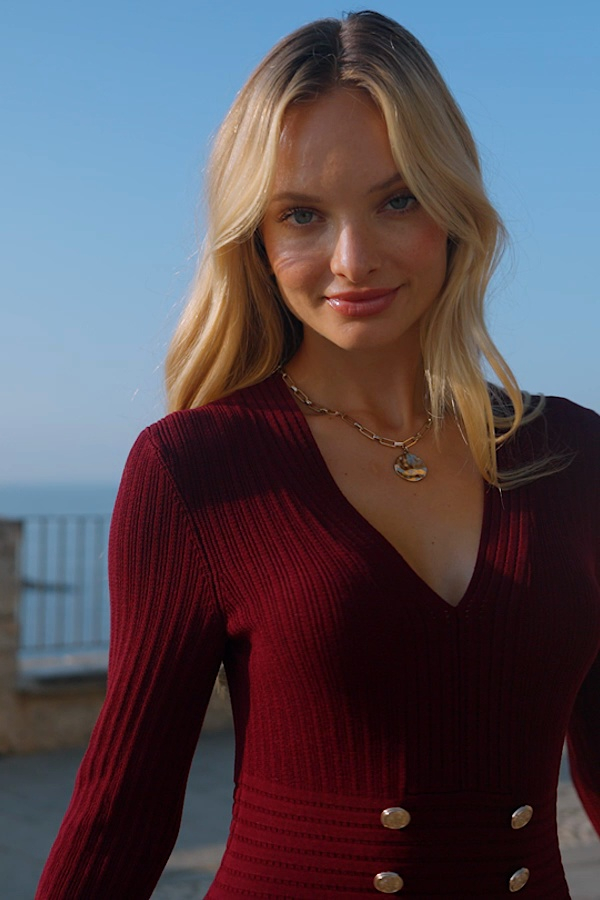 Burgundy Button Detail Knitted Midaxi Dress Burgundy Button Detail Knitted Midaxi Dress