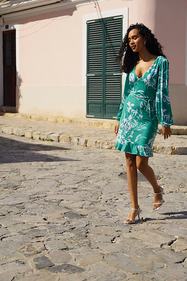 jade green floral dress Jade Floral Escondido Tiered Shift Midi Dress KELLY-RED-PINK / L by Sugarlips